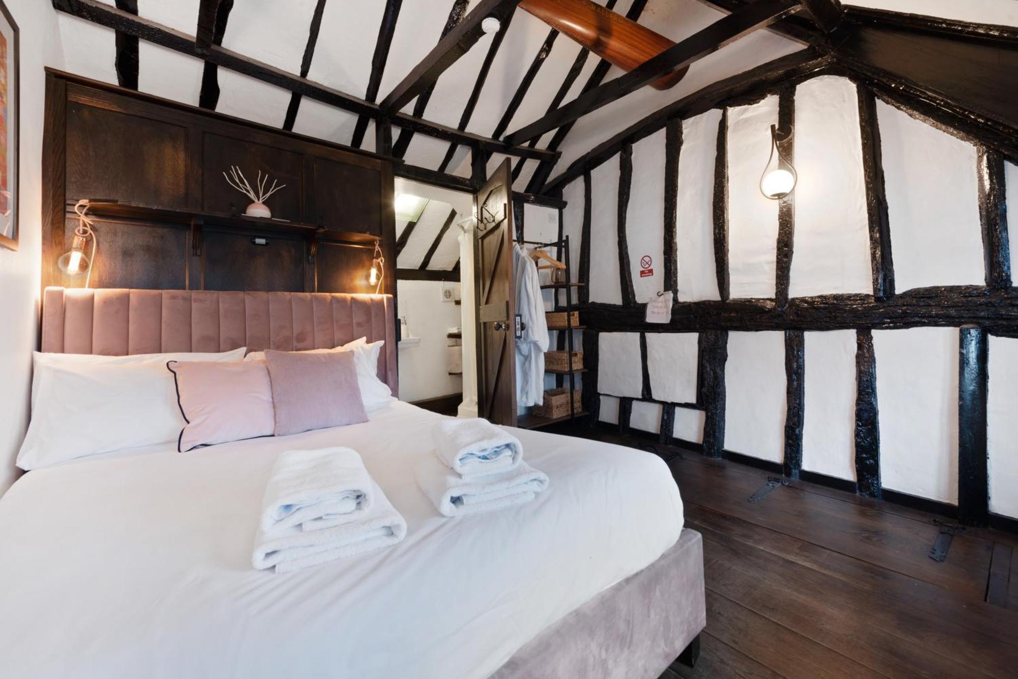 15Th Century Tiny Character Cottage-Henley Centre 외부 사진